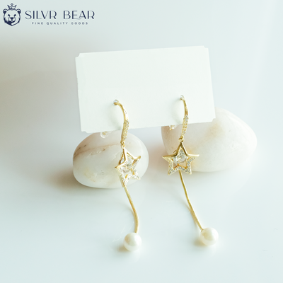 Drop Earrings - Star - Gold Tone